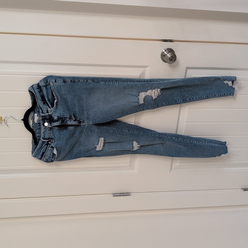 Good American Light Blue Distressed Skinny Jeans
